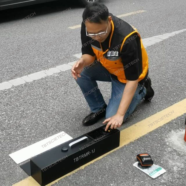 Retroreflectometer untuk Marka Jalan dengan Nilai RL & Qd